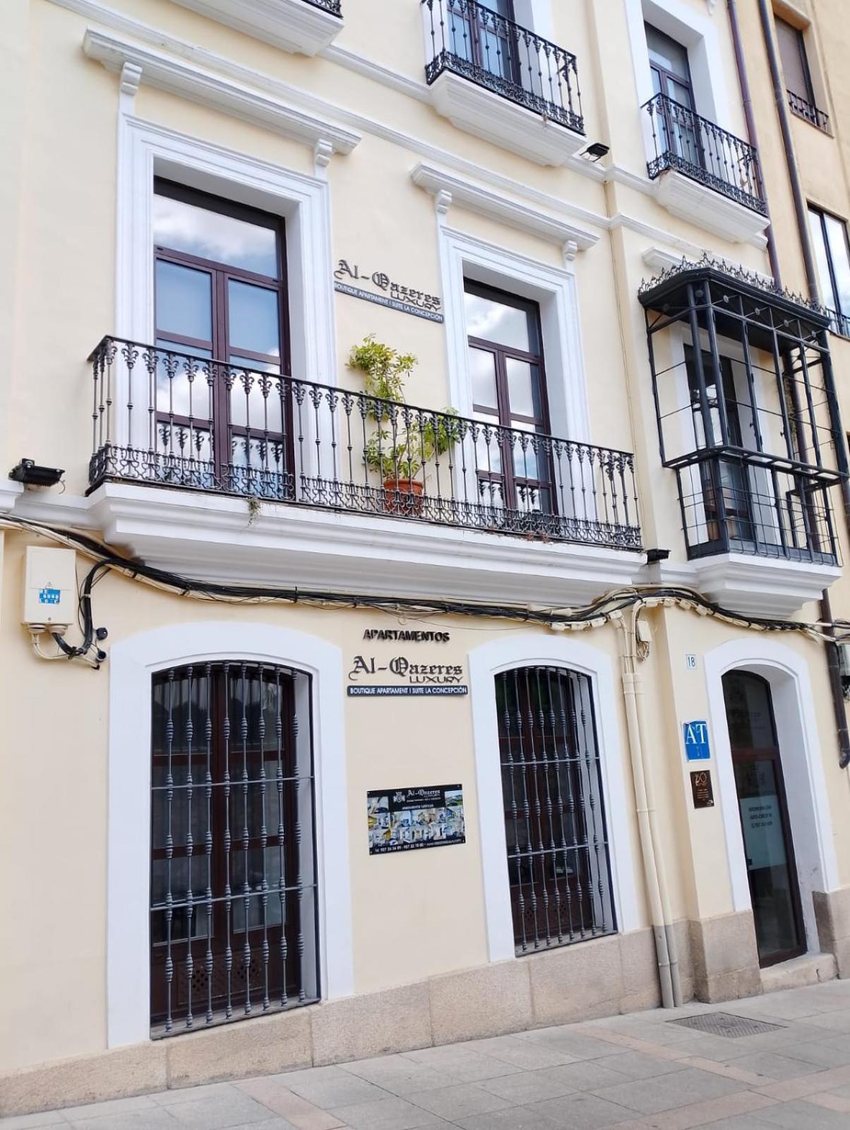 Apartamentos Al-Qazeres Luxury La Concepcion Caces Εξωτερικό φωτογραφία