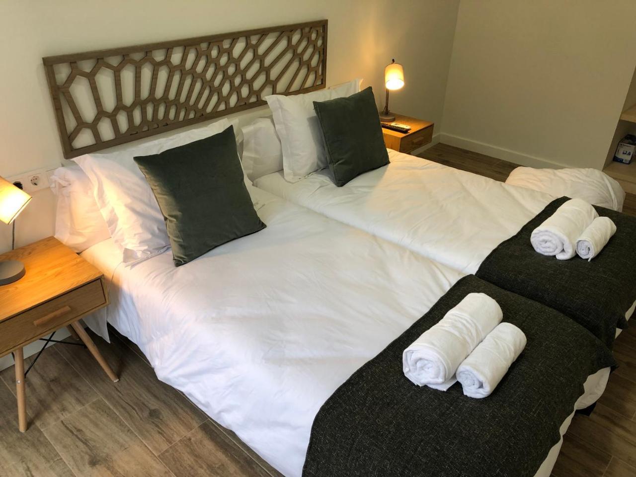 Apartamentos Al-Qazeres Luxury La Concepcion Caces Εξωτερικό φωτογραφία